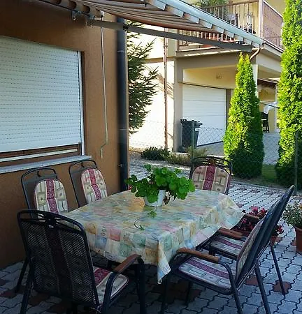 Apartman Dóra Stúdió *